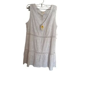 C & C California White Baby Doll Dress Floral Embroidery‎ Lace